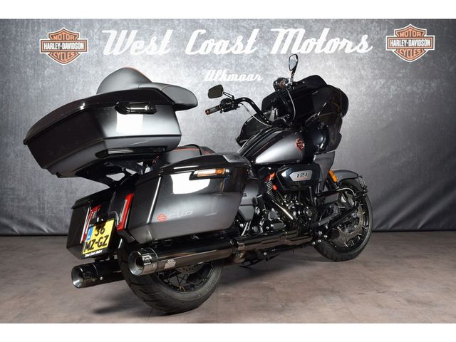 harley-davidson - road-glide-cvo-fltrxse