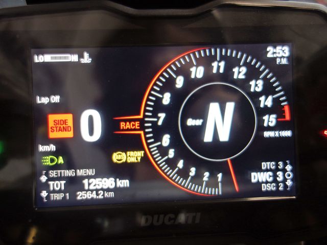 ducati - panigale-v4-s