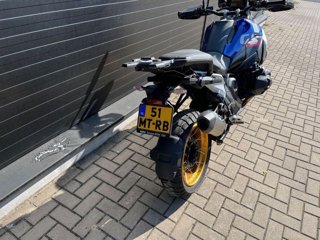 bmw - r-1300-gs-trophy