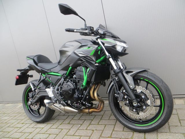 kawasaki - z650