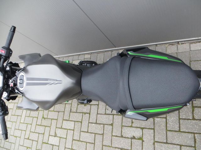 kawasaki - z650