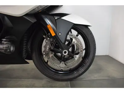 BMW K 1600 GT – foto 2