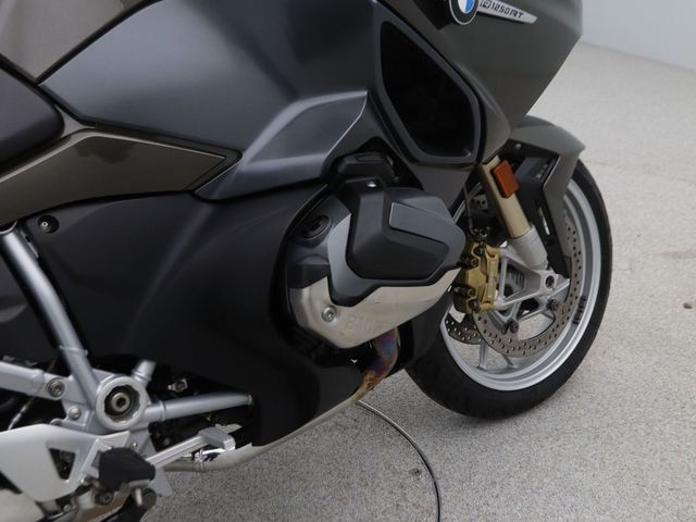 bmw - r-1250-rt