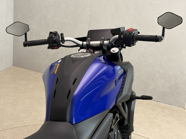 yamaha - mt-07-y-amt