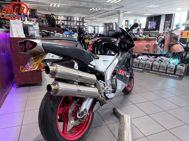 aprilia - rsv-1000-r