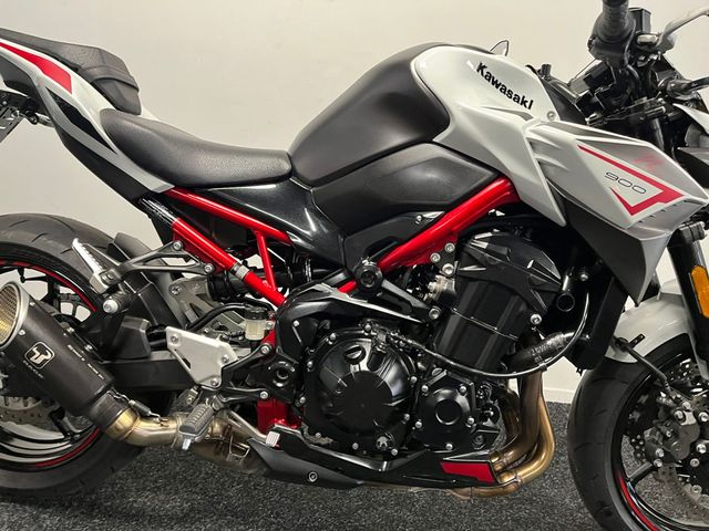 kawasaki - z900