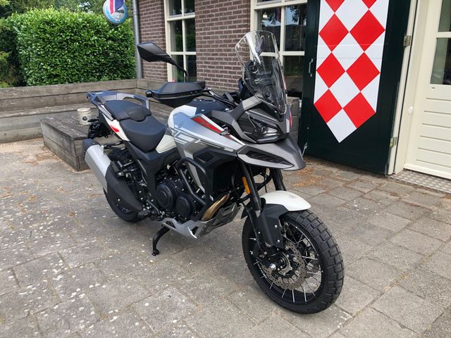 MORBIDELLI - t-1002-v