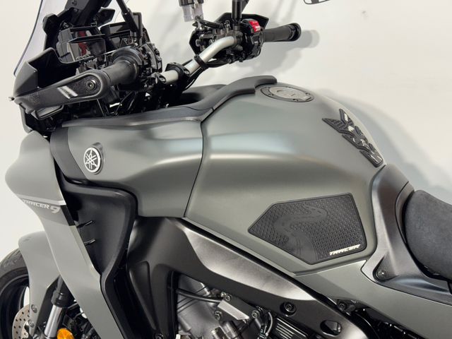 yamaha - tracer-9