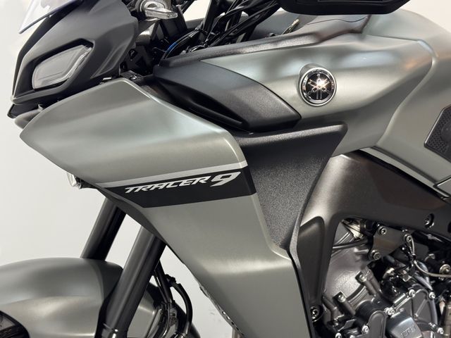 yamaha - tracer-9
