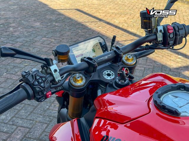 ducati - streetfighter-v2-s