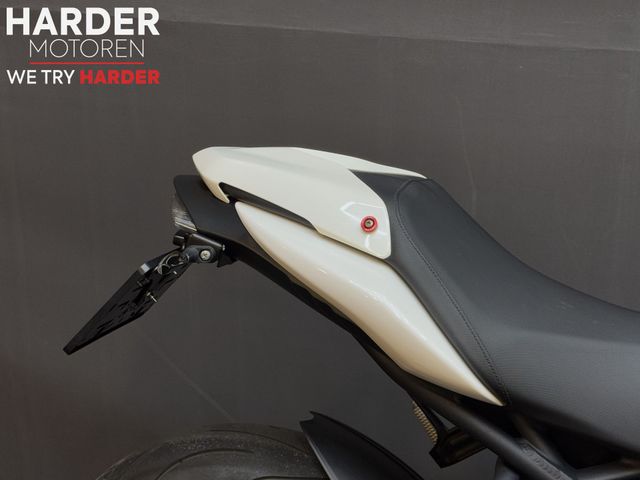 triumph - speed-triple-s