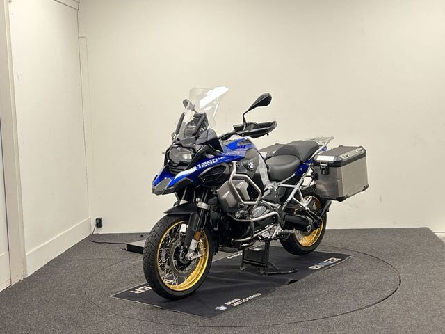 bmw - r-1250-gs-adventure