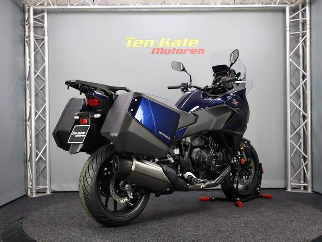 honda - nt-1100-dct