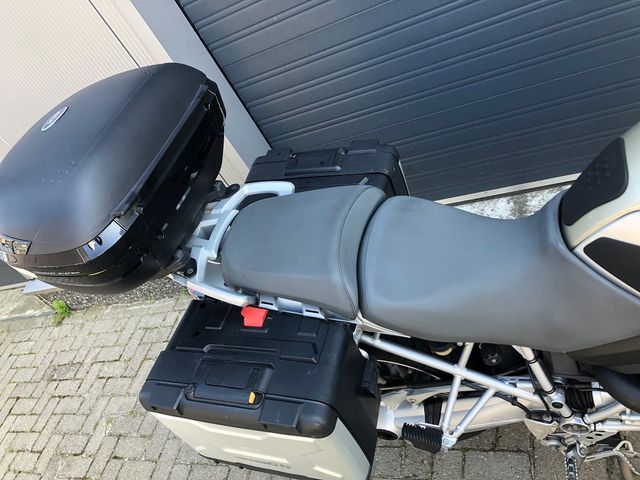 bmw - r-1200-gs