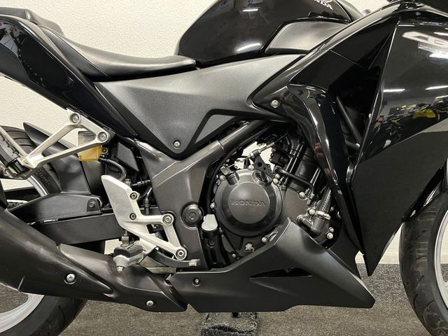 honda - cbr-250-r