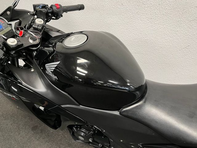 honda - cbr-250-r