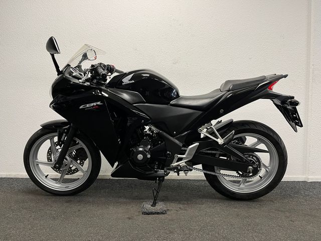 honda - cbr-250-r