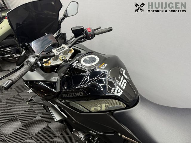 suzuki - gsx-s-1000-gt