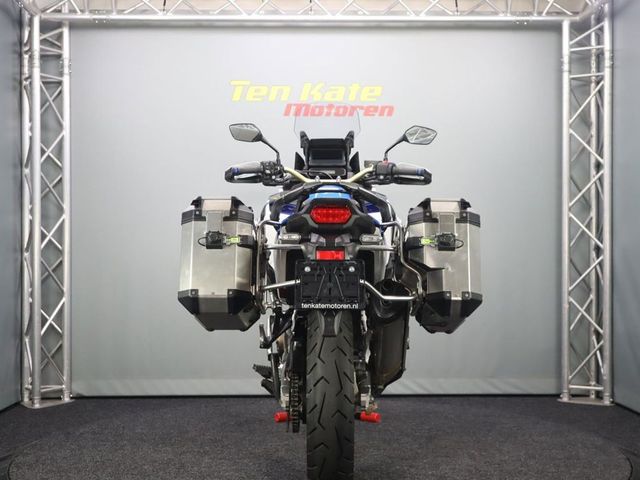 honda - crf-1100-l-africa-twin-adventure-sports
