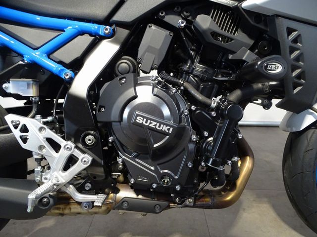 suzuki - gsx-8s