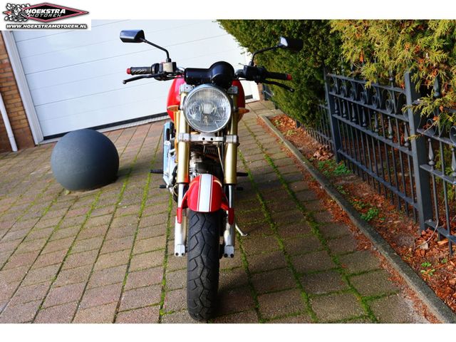 ducati - m-600