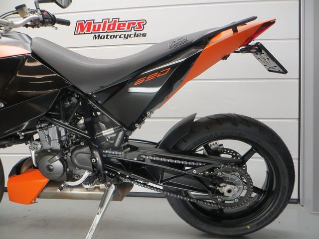 ktm - 690-duke