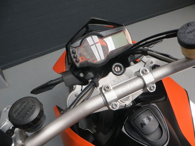 ktm - 690-duke
