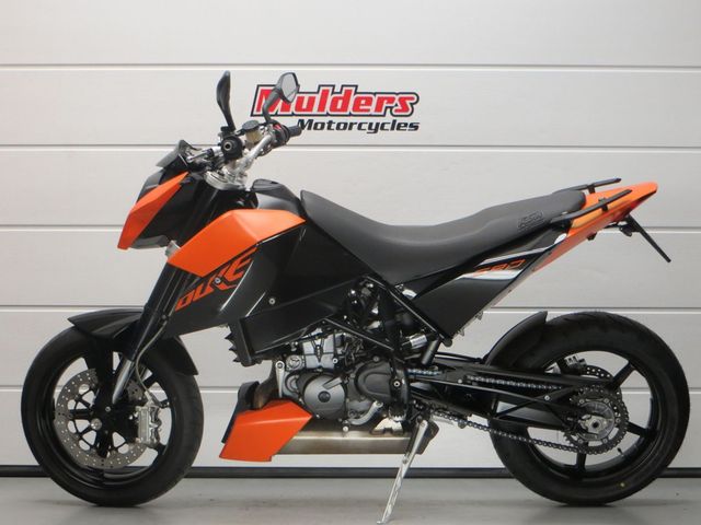 ktm - 690-duke
