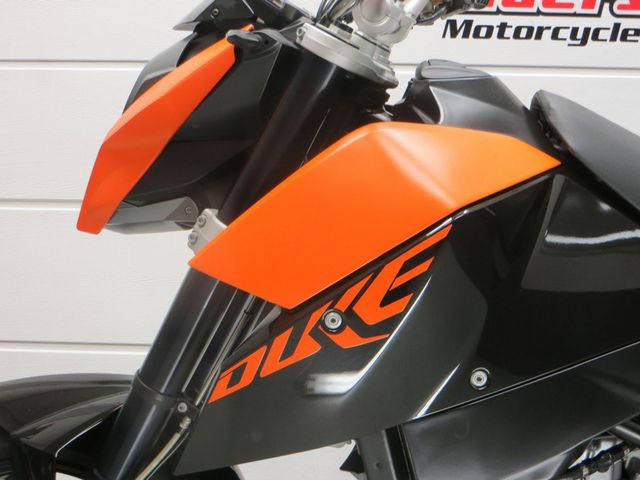 ktm - 690-duke