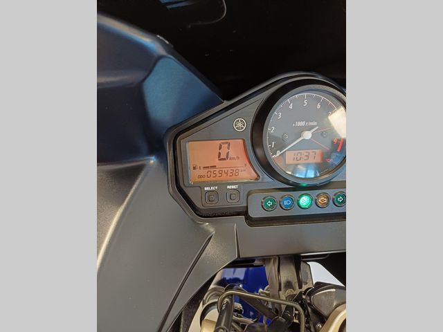 yamaha - tdm-900