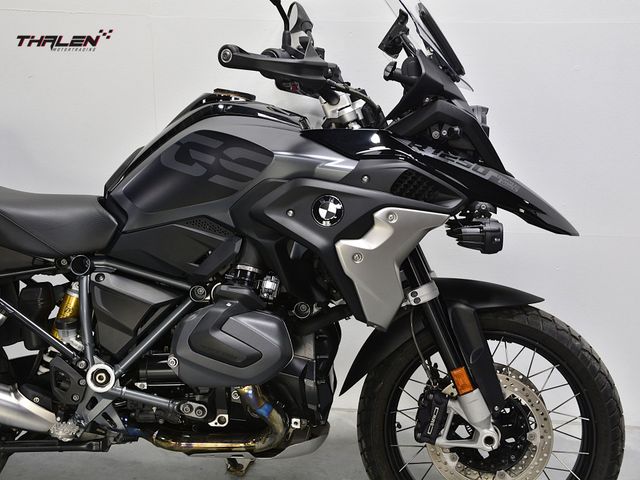 bmw - r-1250-gs-triple-black