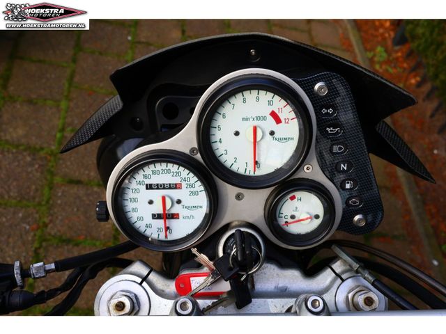 triumph - speed-triple