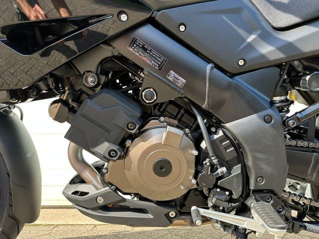 suzuki - v-strom-1050-a