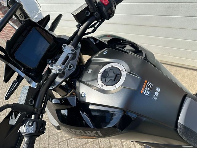 suzuki - v-strom-1050-a