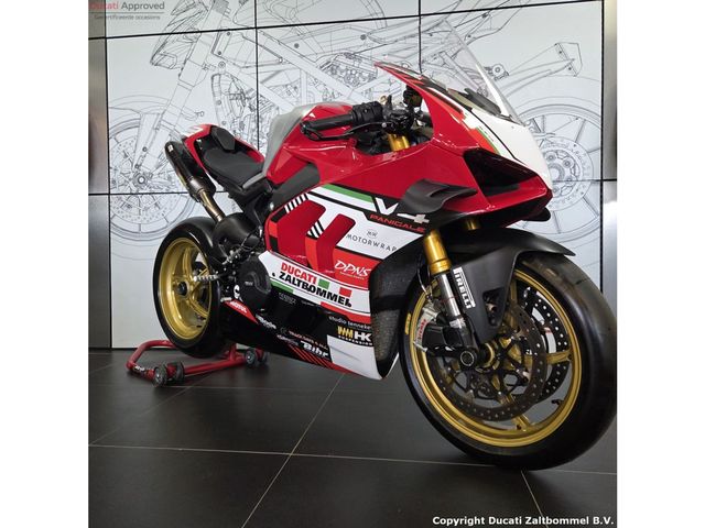 ducati - panigale-v4