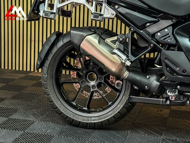 bmw - r-1300-gs-adventure