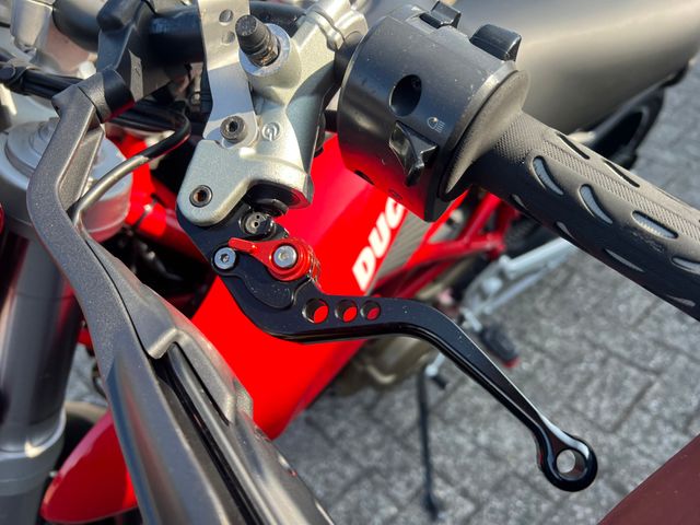 ducati - hypermotard-1100