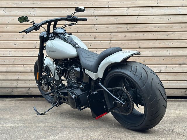 harley-davidson - deuce-fxstd-softail