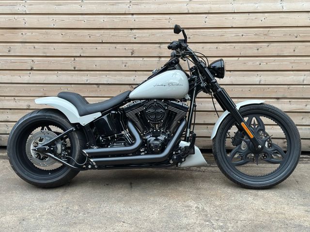 harley-davidson - deuce-fxstd-softail