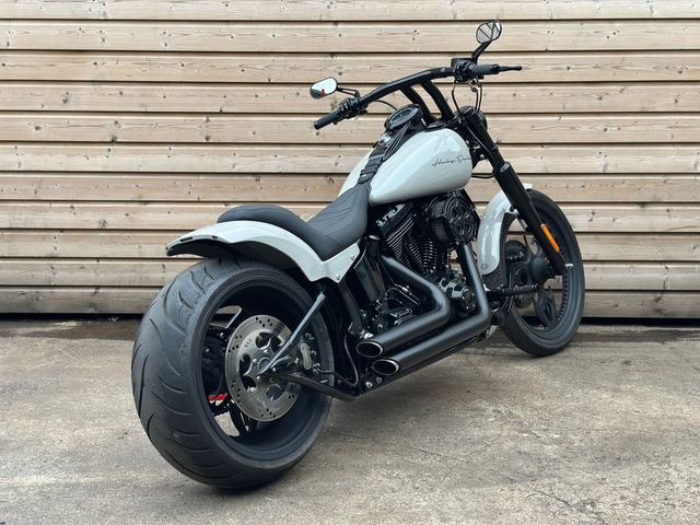 harley-davidson - deuce-fxstd-softail