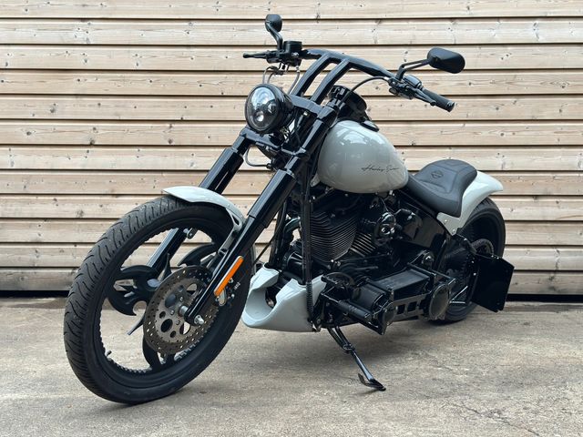 harley-davidson - deuce-fxstd-softail
