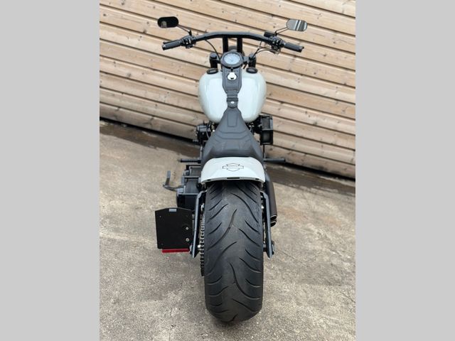 harley-davidson - deuce-fxstd-softail