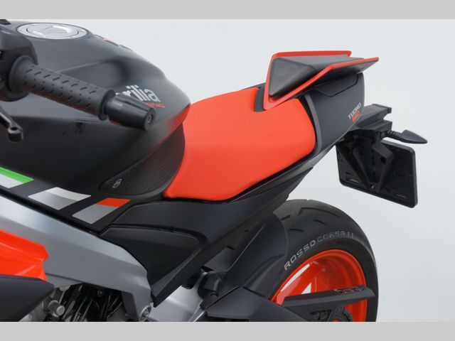 aprilia - tuono-660