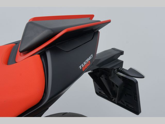 aprilia - tuono-660