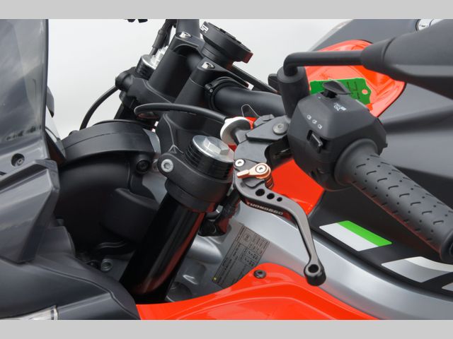 aprilia - tuono-660