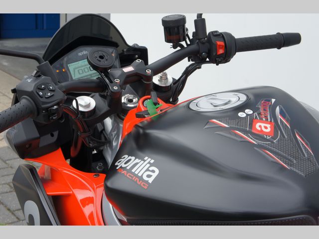aprilia - tuono-660
