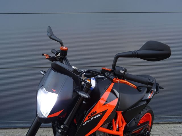 ktm - 690-duke-r