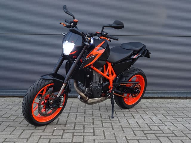 ktm - 690-duke-r