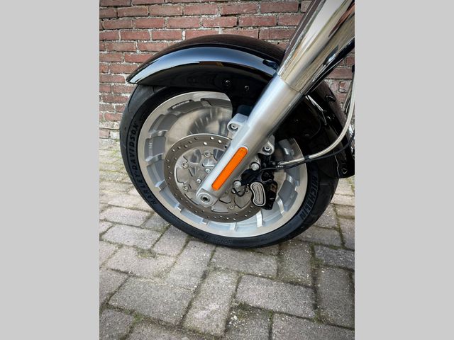 harley-davidson - fat-boy-114-flfbs-softail