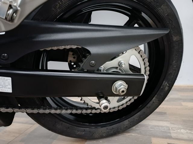 suzuki - sfv-650-gladius-abs